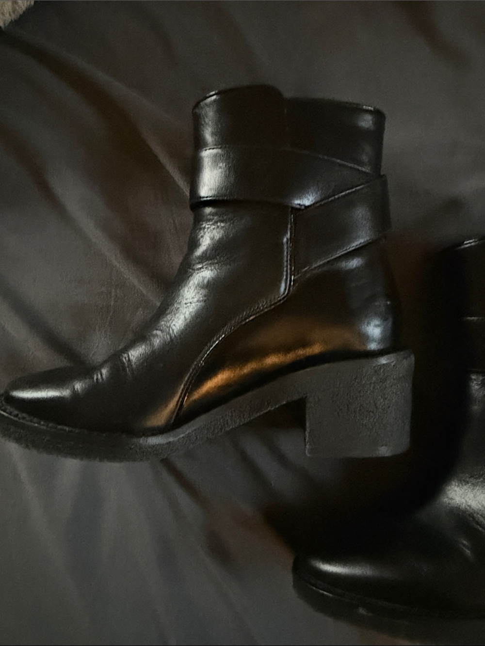 TORY BURCH Women's Kira Block Heel Booties In Perfect Black Size 5 - Picture 5 of 12